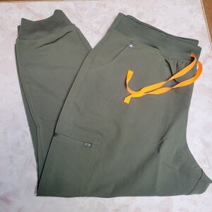 FIGS High Waisted Zamora Jogger Scrub Pants Moss Green XXL Petite